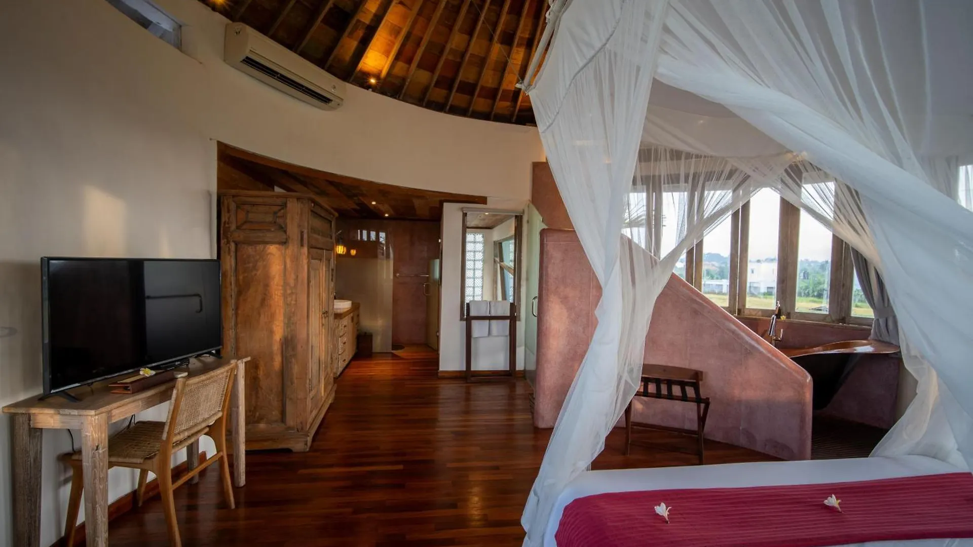 Aryaswara Villa Ubud 3*, Ubud (Bali)