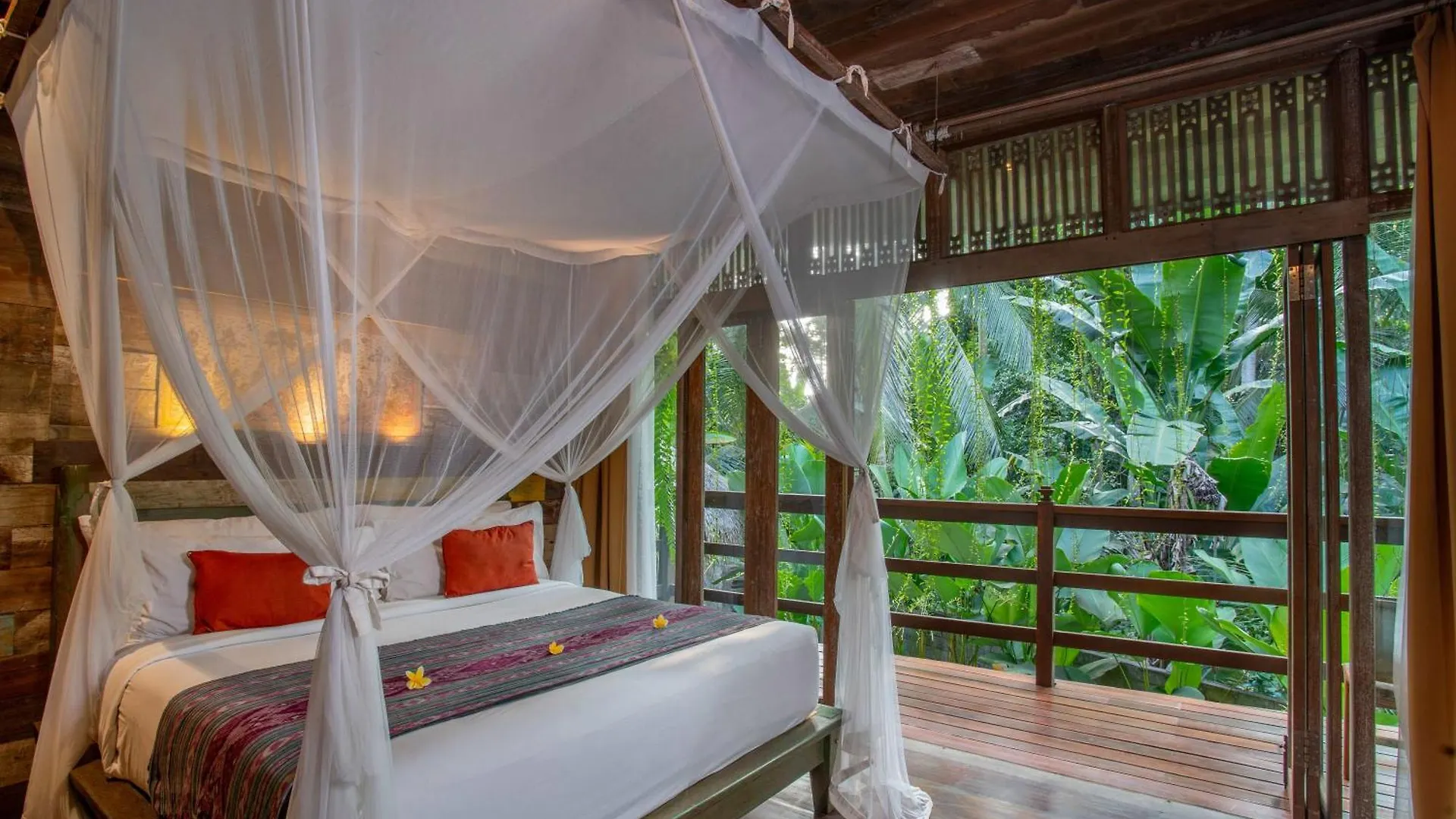 Aryaswara Villa Ubud 3*,