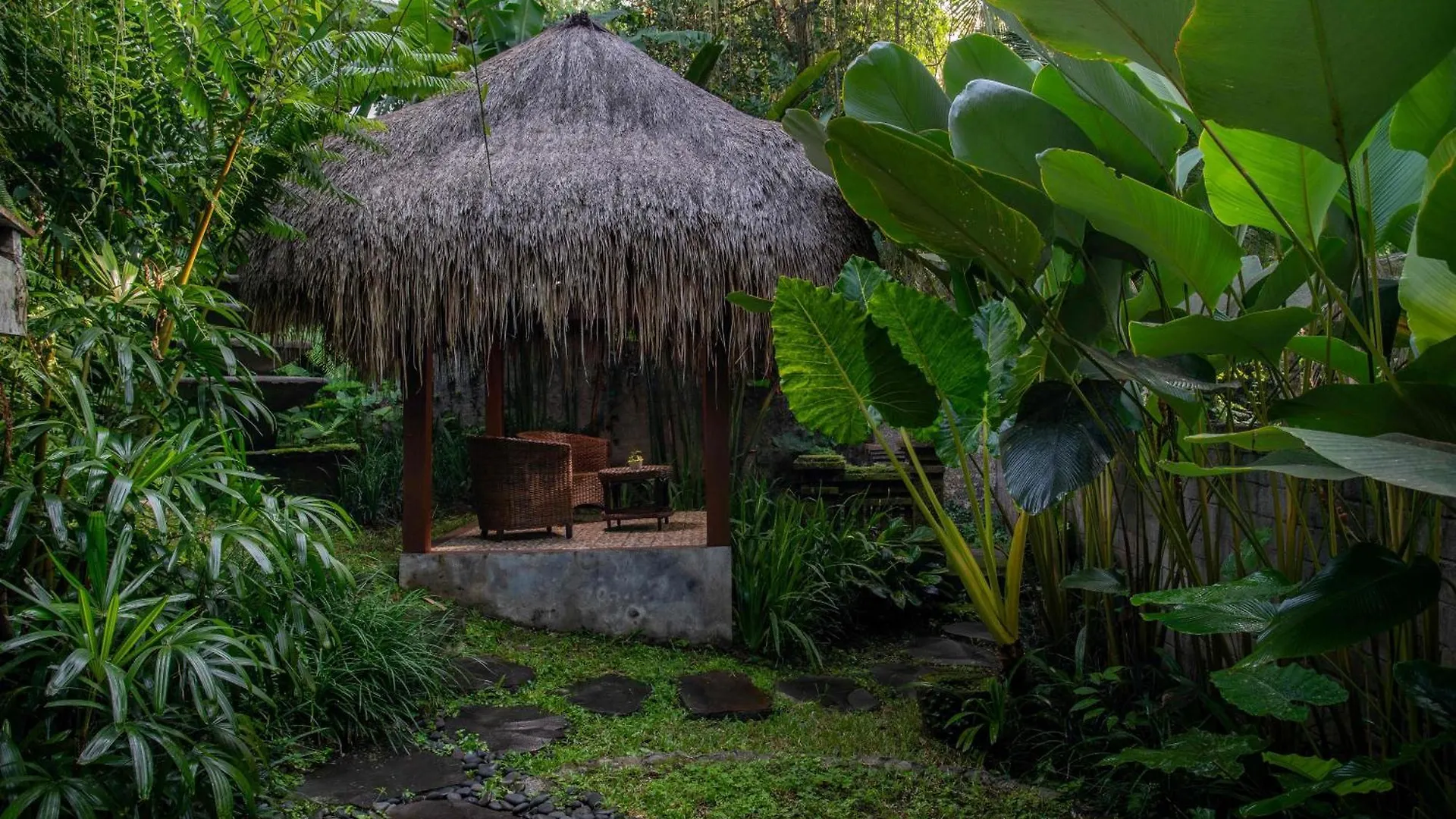 *** Parque de vacaciones Aryaswara Villa Ubud Indonesia